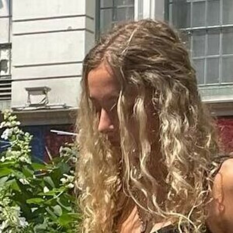 Julia Dicesare star beautiful archive