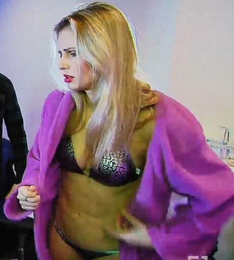 Carolina Peukmann model beautiful galleries