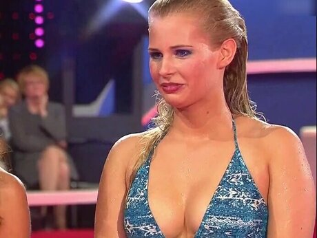 ssbbw granny onlyfans erotic image