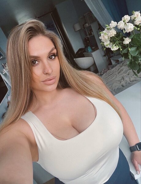 lesbian fingering onlyfans beautiful nude archive