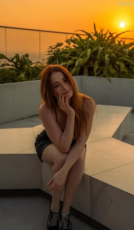 Anica Zimmermann star hot picture