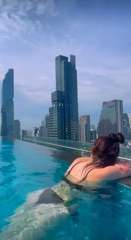 Anica Zimmermann art actress img