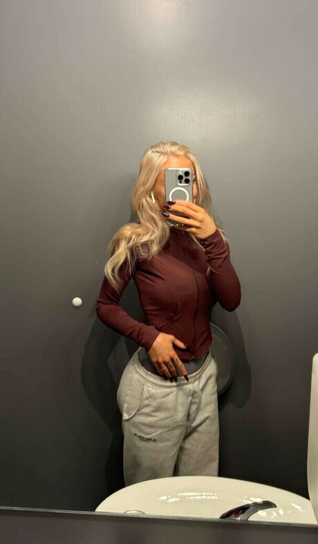 small pussy onlyfans best pic