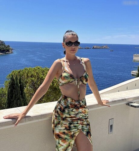 Enisa bukvic naked star galleries