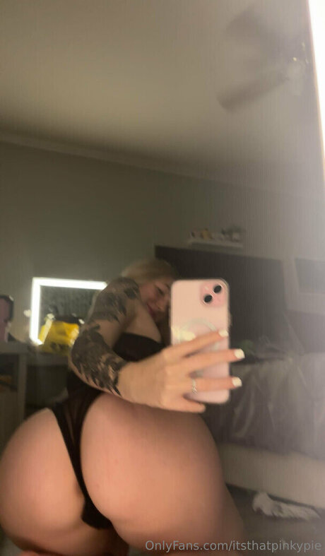 its thatonetallgirl hd model photo