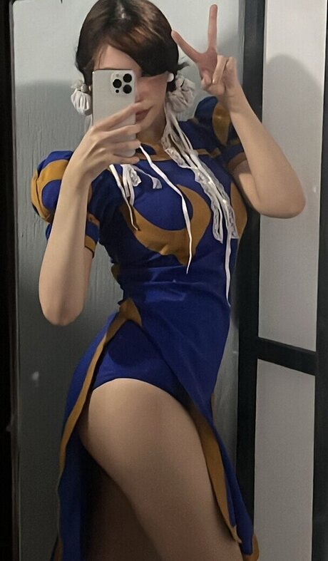 asian influencer onlyfans xxx photo