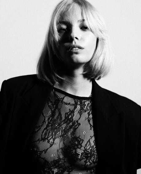 Lilli Sophia erotic model archive