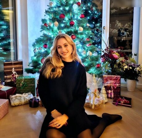 Sophia Fl rsch star hot gallery