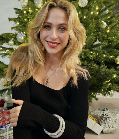 Sophia Fl rsch model exclusive archive