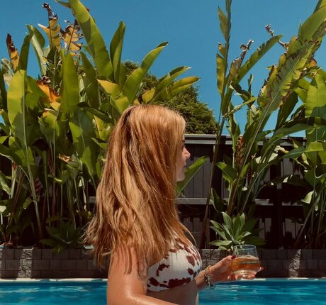 Ema Jane White emajanee emajane white model perfect pic