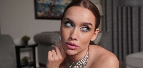 Luxury Girl best star photos