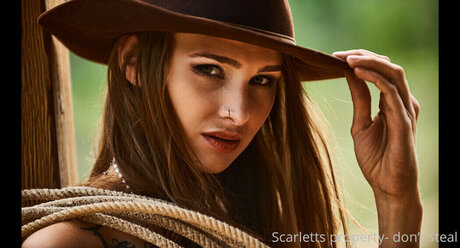 Sam Holly porn actress pic