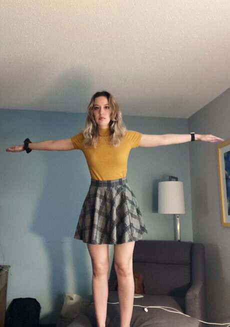 Pjonk art actress photos