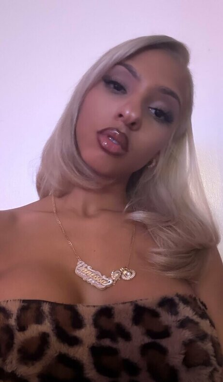 Belladonnas top star gallery