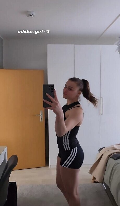 blonde hairy pussy onlyfans art naked galleries