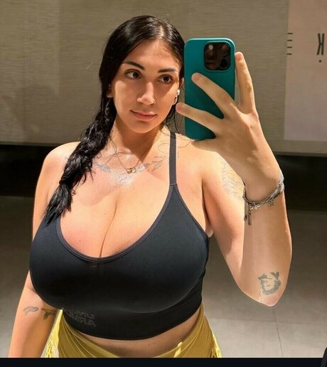 irifitxox sexy actress pic