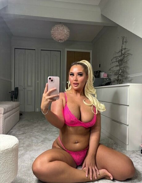 Bigboobzbarbie star art archive