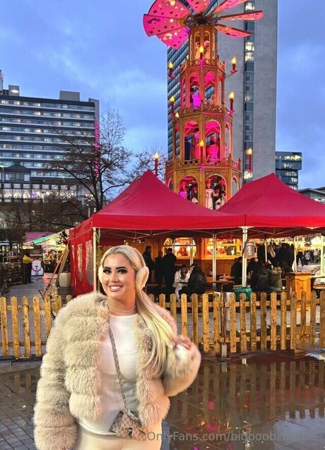 Bigboobzbarbie nice star images