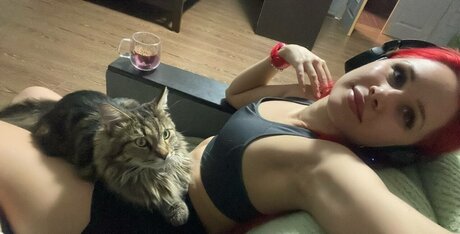 female influencer onlyfans sexy nudes img