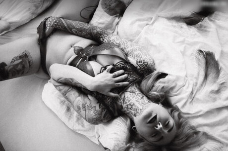 LenorixPoser star nice photo