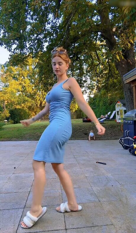 hentai onlyfans free image