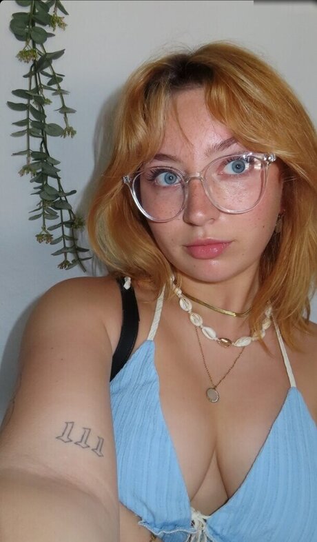 samybwz sexy actress pictures