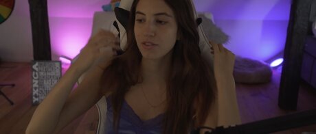 25 onlyfans beautiful picture