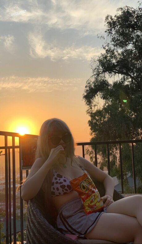 eggtardy star sexy img