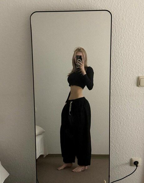 blonde creampie onlyfans pornos photos