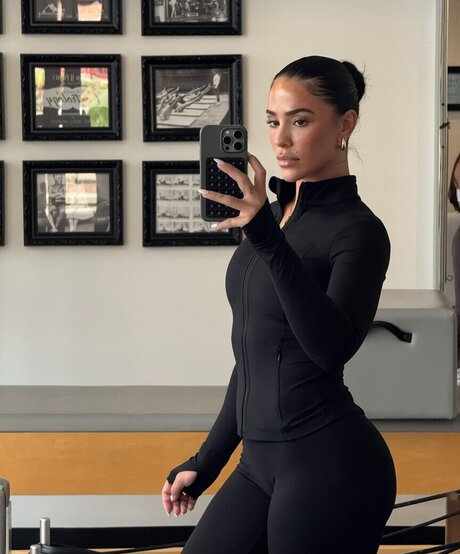 smile onlyfans free naked pics