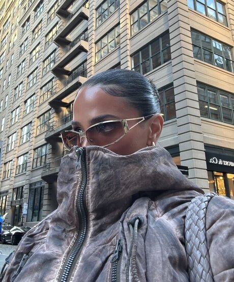 baddiejuu naked actress pictures