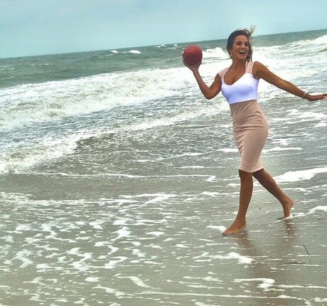 Dianna Russini star exclusive pics