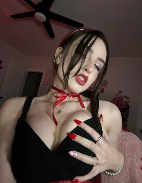 Beebee ASMR actress img