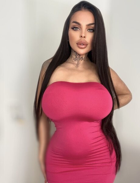 LolitaBonita exclusive star photos