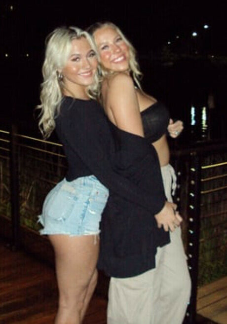 Lillian Evans erotic model pictures