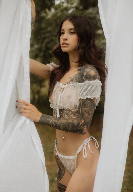 Anny Ink__anny ink_ pretty model images