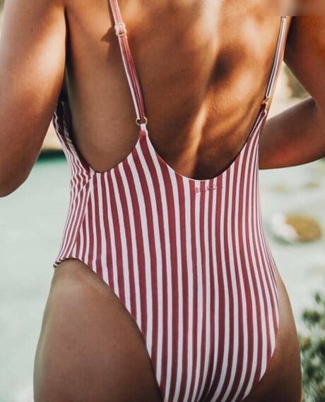 cute babe onlyfans adult photo