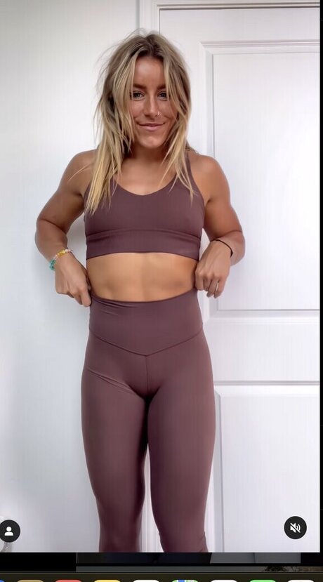 Lauren Stallwood model erotic images