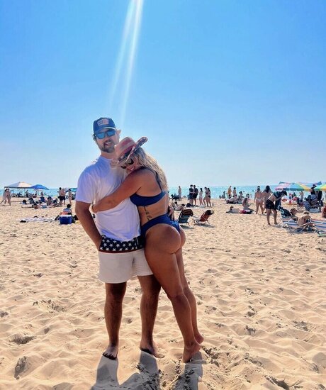 Maggie Kimberlin nice star photo