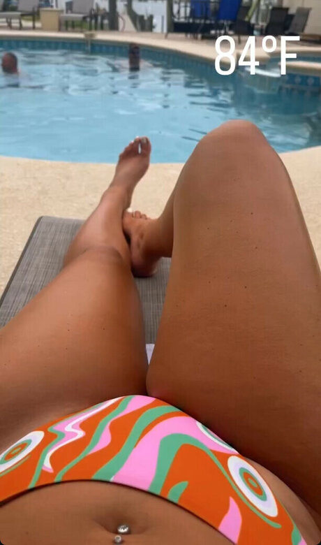 Maggie Kimberlin adult model images