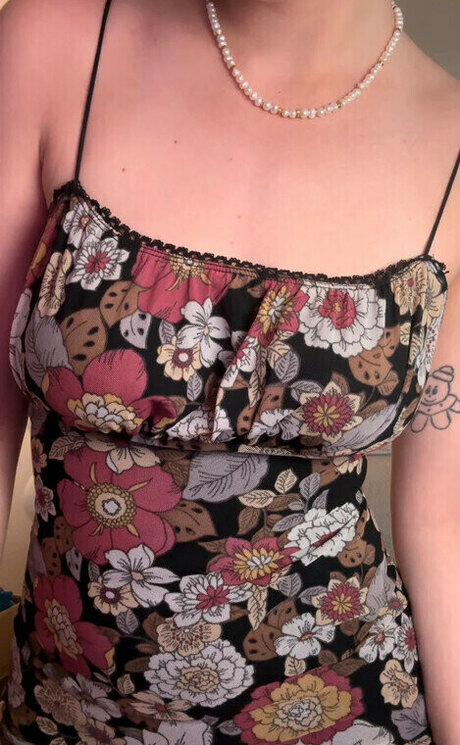 Camille LV model hd pictures