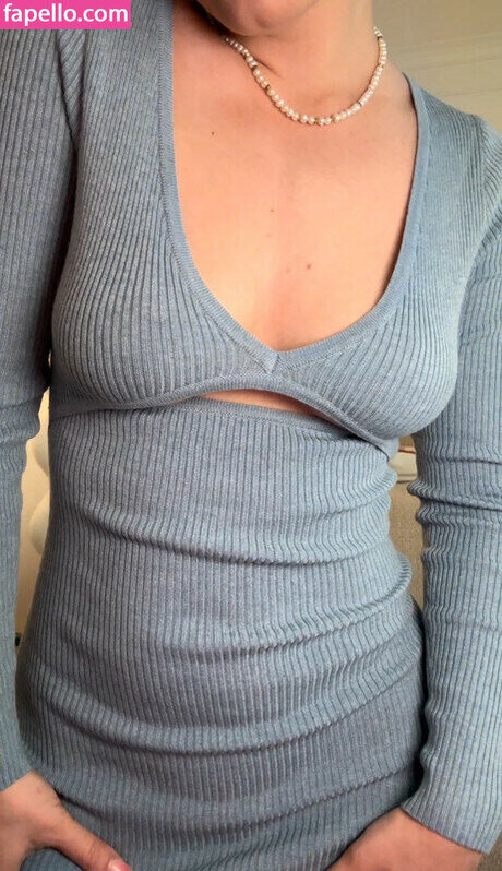 Camille LV porn actress img