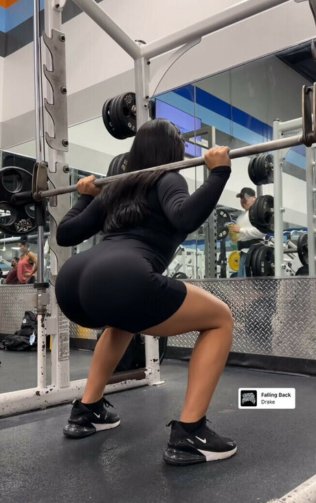 Tati Mcquay xxx pornstar pictures