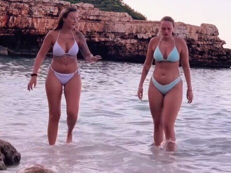 Laberrhababer Sarah sexy pornstar img