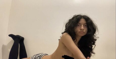 biblicalmonster model nice pictures