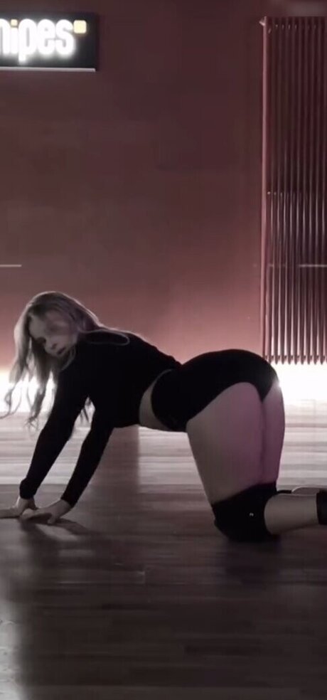 eyFreundin model adult photo