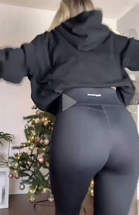 eyFreundin model naked galleries