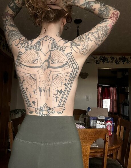 thiccandmorts porn star pic