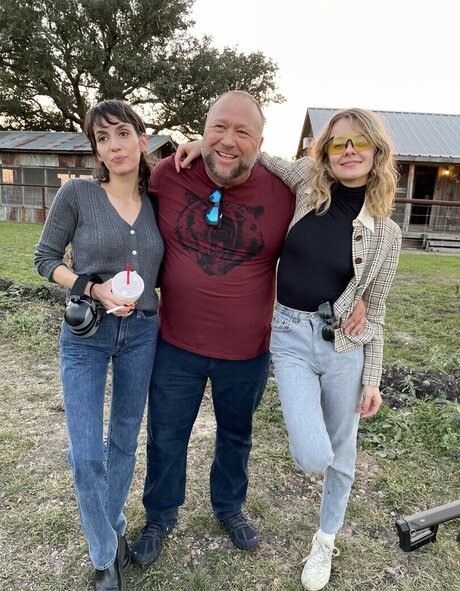 Anna Khachiyan sexy pornstar gallery