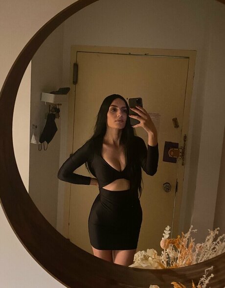 Anna Khachiyan pornographic model picture